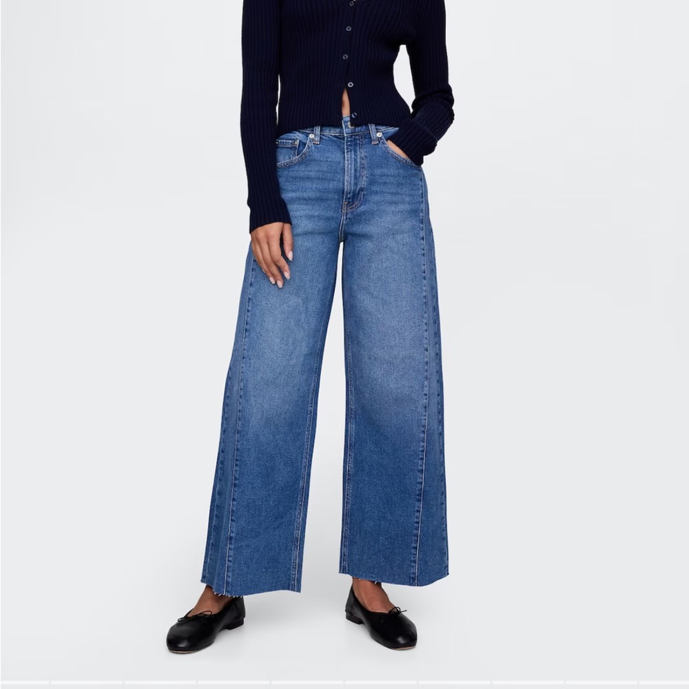 GAP High Rise Stride Wide-Leg Ankle Jeans
